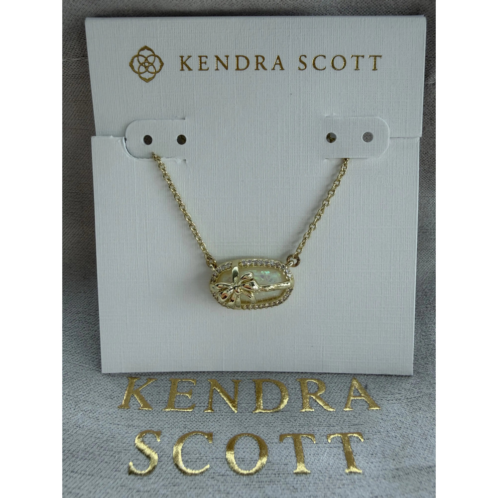 Kendra Scott Yellow Pendant Necklace